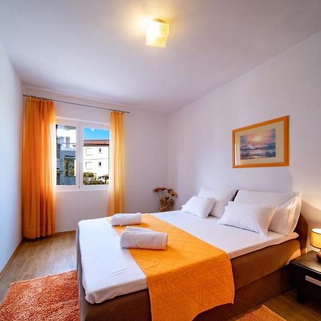 Apartments Lazaric Lopar Exterior foto